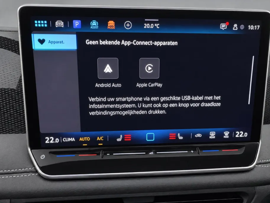 Volkswagen Tiguan 1.5 eTSI 130pk DSG Life Edition · 360 Camera · Inklap. Trekhaak · Dodehoeksensor · Apple/Android Car Play · Parkeerassistent ·