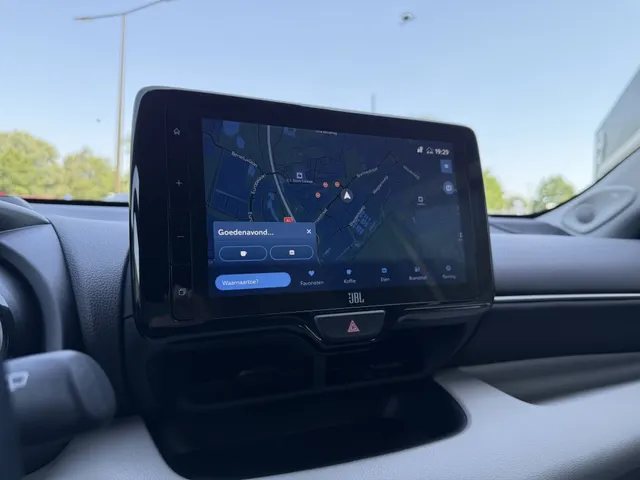 Toyota Yaris 1.5 Hybrid Executive | JBl | HUD | PDC V+A