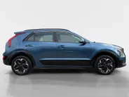 Kia Niro EV DynamicLine 64.8 kWh | Navigatie | Camera | Adaptieve cruise control | Apple Carplay / Android Auto | Parkeersensoren |