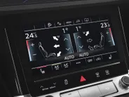 Audi e-tron 55 408pk Quattro S edition 95 kWh · SOH 97,1% · Panoramadak · Camera · Luchtvering · Zwart Optiek Plus · 21'' Inch ·