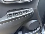 Hyundai Kona EV Fashion 64 kWh | Zeer nette auto | 100 % SOH | Stoelverwarming | Navigatie | Apple CarPlay & Android Auto | Achteruitrijcamera | Dealer onderhouden |