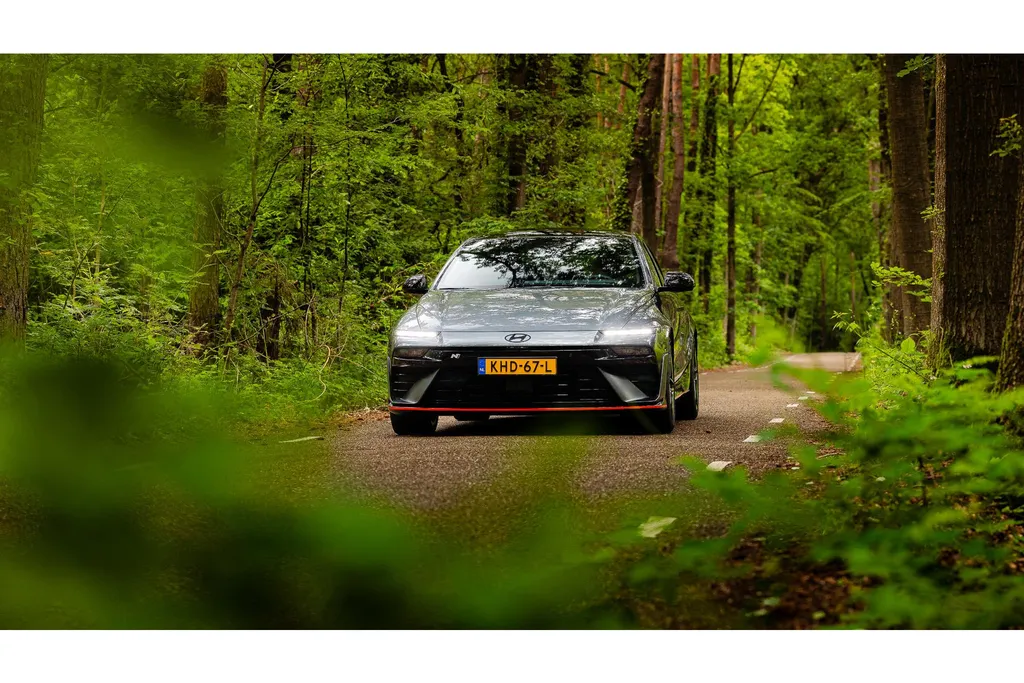 Hyundai IONIQ 6 N 84 kWh Vision | 650pk! | Schuif/kanteldak | Sportstoelen | Navi