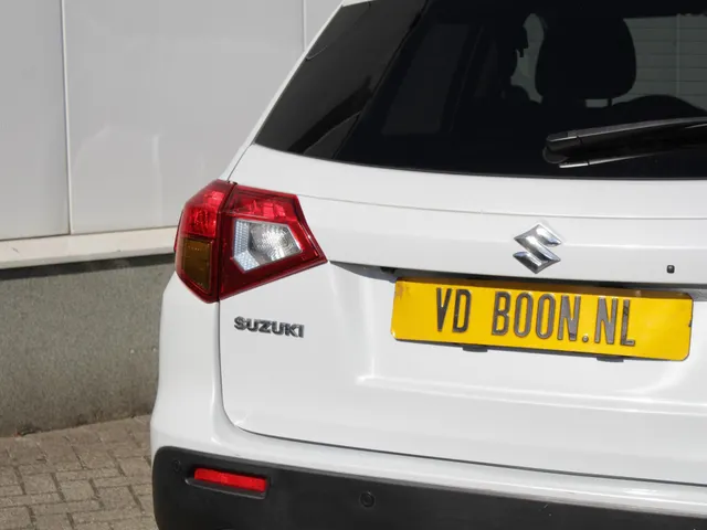 Suzuki Vitara 1.4 S Allgrip Automaat | Navi | Adap. Cruise | Clima | Camera