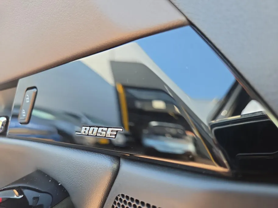 Mazda CX-30 2.0 e-SkyActiv-X M Hybrid Luxury | Automaat| Dealeronderhouden | Stoelverwarming | Bose |  Zeer nette auto | Lederen interieur | BLIS | Adaptive cruise control | Camera | carplay |