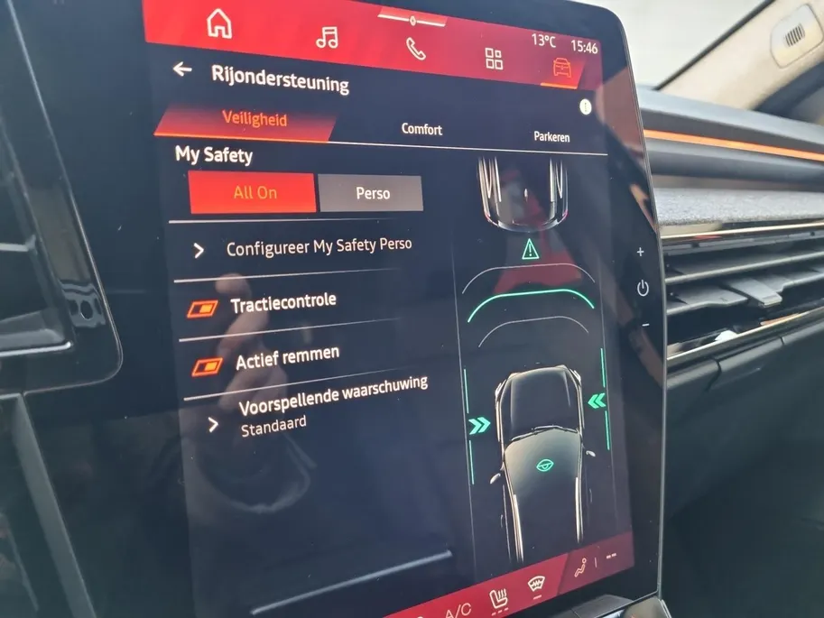 Renault Espace E-Tech full hybrid 200 techno 7p. Nu op voorraad bij Zeeuw & Zeeuw Naaldwijk  // 4.000 Euro voorraad voordeel // Incl. 5 jaar garantie