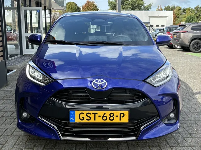 Toyota Yaris 1.5 Hyb. 130 Executive | Panoramadak | JBL | Blindspot
