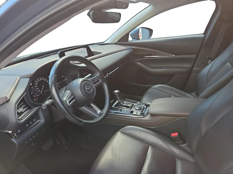 Mazda CX-30 2.0 e-SkyActiv-X M Hybrid Luxury | Automaat| Dealeronderhouden | Stoelverwarming | Bose |  Zeer nette auto | Lederen interieur | BLIS | Adaptive cruise control | Camera | carplay |
