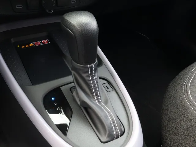 Toyota Aygo X Hybrid 115 pulse | V+A Parkeersensoren | Apple/Anrdoid Carplay |