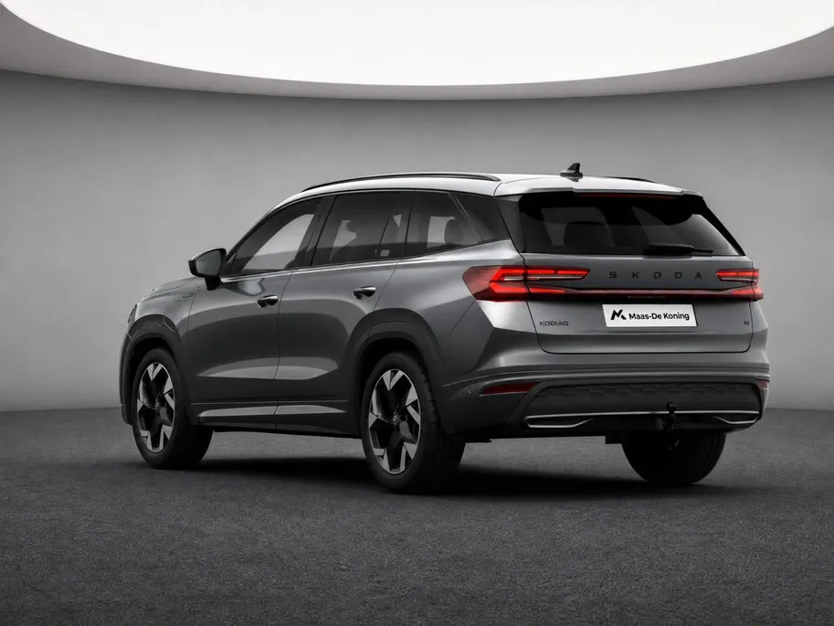 Škoda Kodiaq Sportline Limited PHEV 204 PK SUV | Panorama dak | Trekhaak uitklapbaar | 2.000,- inruilbonus!!