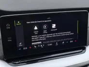 Škoda Octavia Combi 1.4 TSI iV PHEV 204pk DSG Business Edition Plus · Trekhaak · Head-Up Display · Stuur- & Stoelverwarming · Keyless · Apple/Android Car Play · Elek. Bestuurdersstoel + Geheugen ·