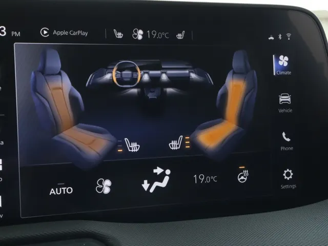Toyota Urban Cruiser Executive 61 kWh | Panoramdak | 360 Camera | Stuur/Stoel Verwarming |