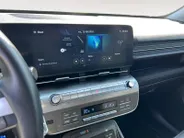 Hyundai Kona 1.6 GDI HEV Premium Sky | Stoel- stuurverwarming | Schuif- kanteldak | Leder | Elek. stoelverstelling
