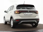 Volkswagen T-Cross 1.5 TSI 150pk DSG Style · Apple/Android Car Play · Stoelverwarming · LED verlichting