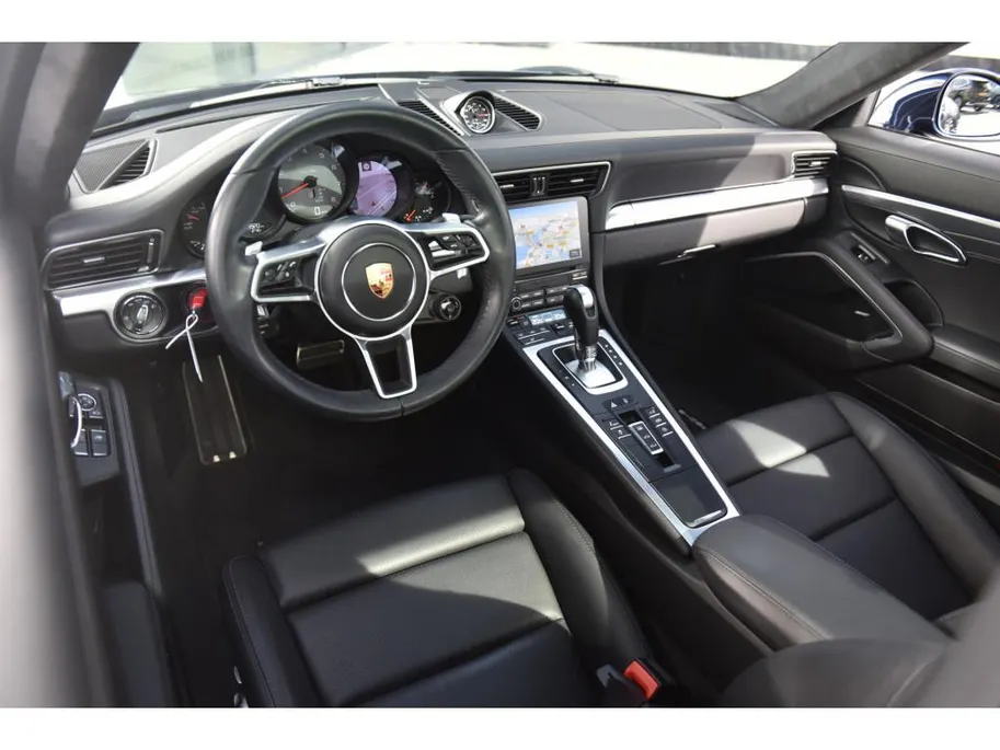 Porsche 911 3.0 Carrera 4S