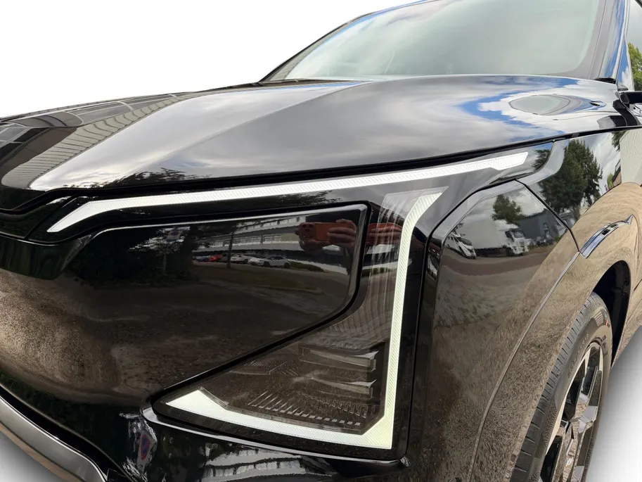 Kia EV5 GT-PlusLine 81.4 kWh Auto is verkocht | Warmtepomp | Massagefunctie | Harman/Kardon audio-installatie | Dodehoekcamera | 360 camera | Glazen schuif-/kanteldak | Memory seats | Elektrisch bedienbare achterklep