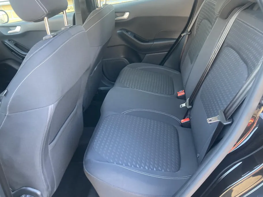 Ford Fiesta 1.0 EcoBoost 95 pk Titanium Apple Carplay/ Android Auto - Climate Control - Parkeersensoren achter
