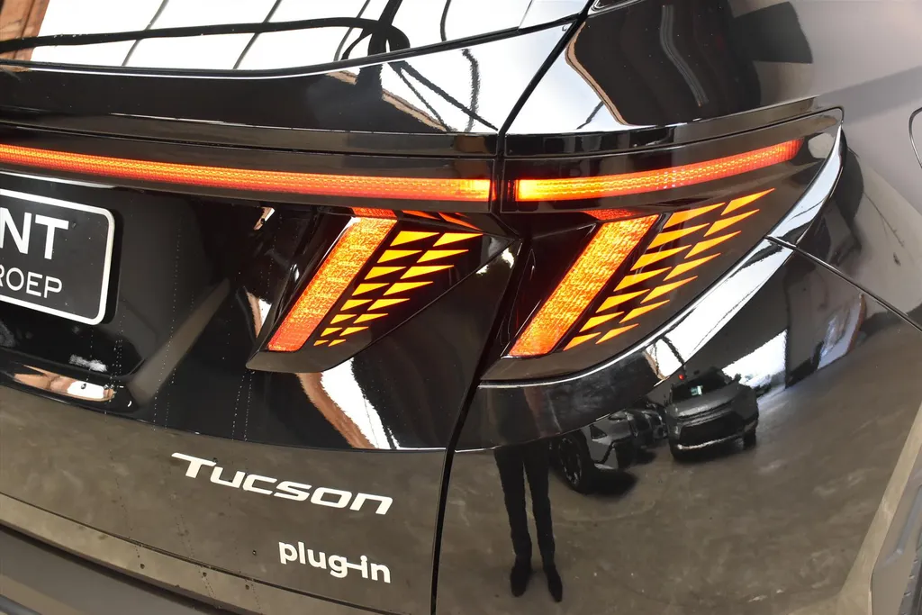 Hyundai Tucson 1.6 T-GDi PHEV 288pk 2WD Aut E-Motion
