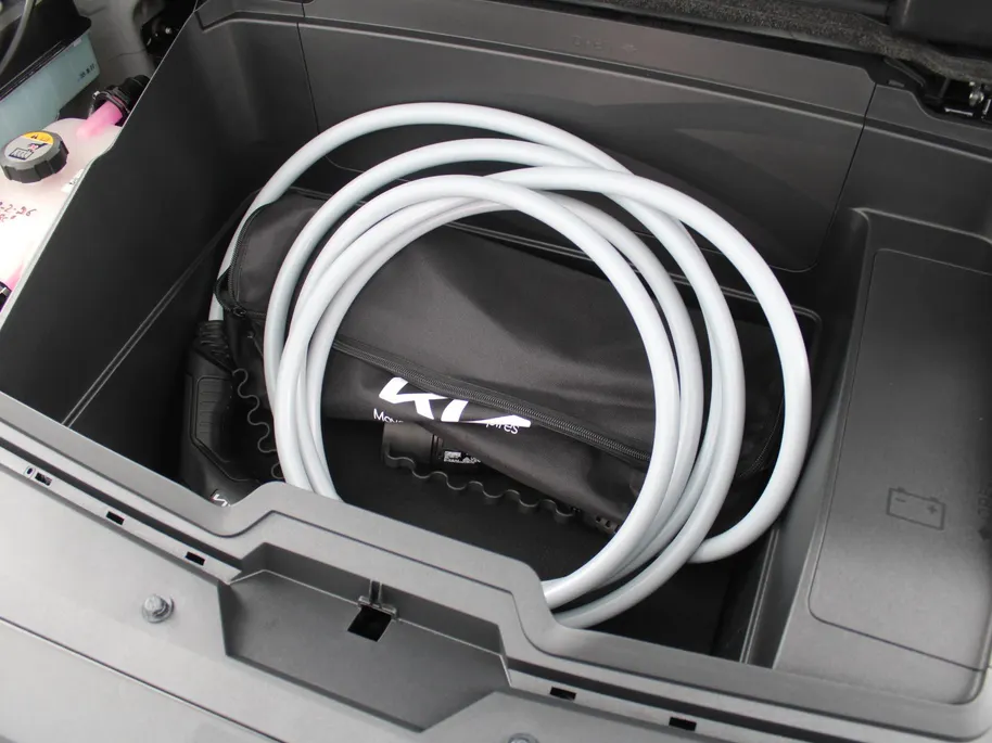 Kia EV6 GT-Line Business Edition 84 kWh | Stuur-/stoelverwarming + ventilatie | Dodehoek detectie | Elek. stoelverstelling + achterklep | Camera | Navi | 20' LM |
