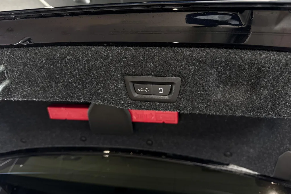 BMW 5 Serie Sedan 530e M Sport Edition