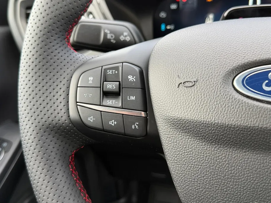 Ford Kuga 2.5 PHEV ST-Line | Uit Voorraad Leverbaar | Automaat | €4.000,- Ready Set Ford Bonus | Trekhaak | 2100kg Trekgewicht | Adapt. Cruise Control | BLISS | 360 Graden Camera | Winter Pakket | Apple Carplay & Android Auto