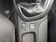 Renault Clio 0.9 TCe Limited | Navigatie | Bluetooth | Parkeersensoren | Onderhoudshistorie | LMV | Airco | Cruise Control | 12 Maanden BOVAG Garantie