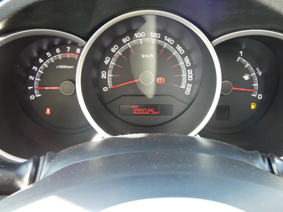Kia Venga 1.4 CVVT 90pk Summer Edition