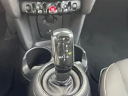 MINI Cooper 1.5 Cooper Business Edition Automaat | Navi | Clima | Cruise Control | LM Velgen | LED-Koplampen
