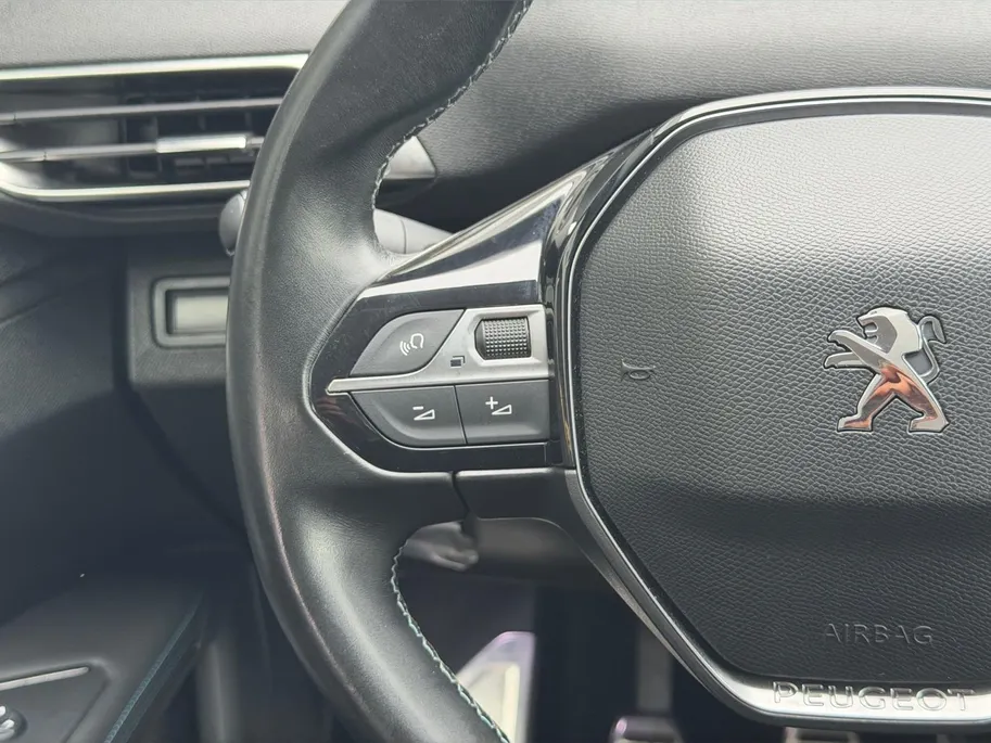 Peugeot 3008 1.2 PureTech Crossway Avantage | Navigatie | Camera | Cruise/Climate Control | 12 MAANDEN GARANTIE!
