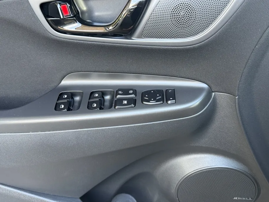 Hyundai Kona 1.6 GDI HEV Comfort Smart