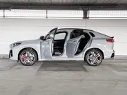 BMW iX2 eDrive20 67 kWh M Sport Edition