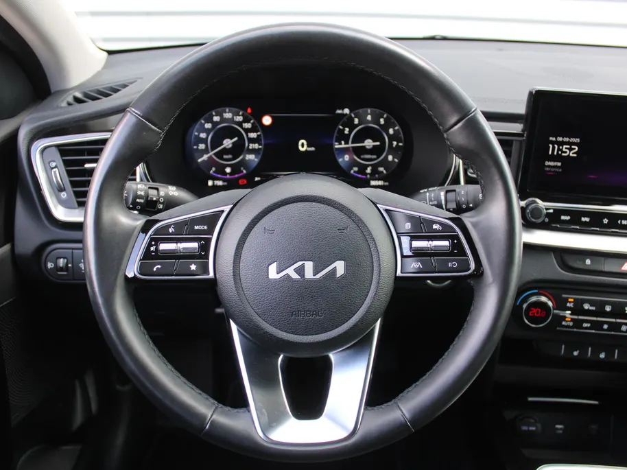 Kia Ceed Sportswagon 1.0 T-GDi DynamicPlusLine | Stoel- & stuurverwarming | Camera | LED | Navi | Elek. achterklep |