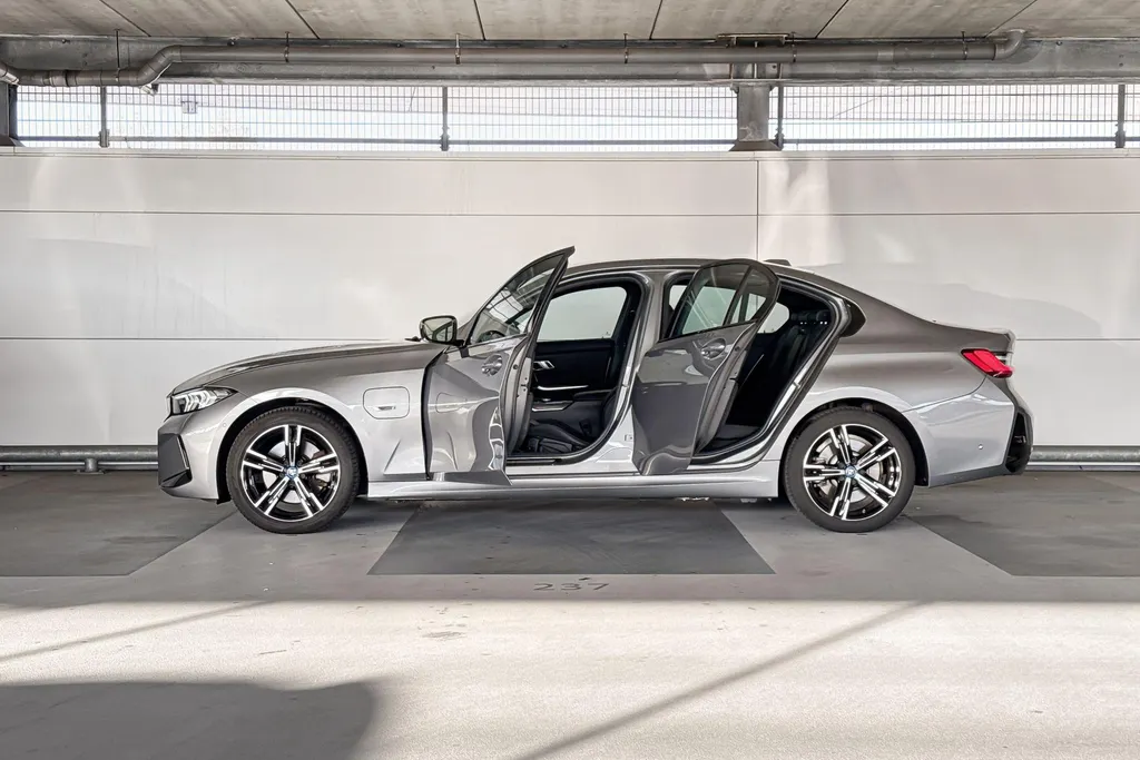 BMW 3 Serie Sedan 320e