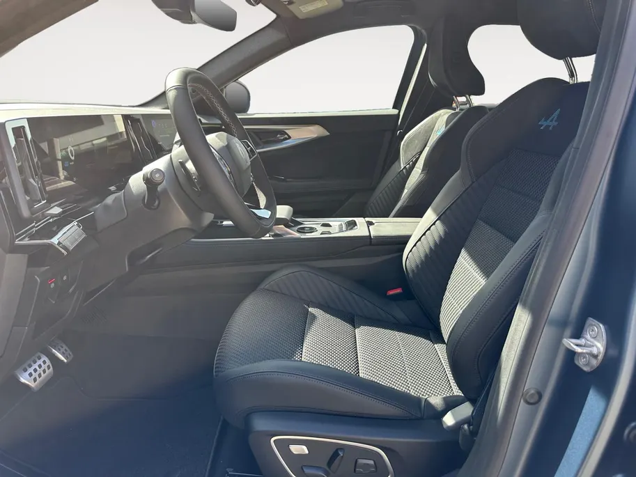 Renault Austral 1.2 E-Tech full hybrid 200 esprit Alpine | Nu Met 5 Jaar Fabrieksgarantie | Direct Leverbaar | Nu Met 4000 euro Voorraadkorting Bij Zeeuw & Zeeuw Renault Naaldwijk |