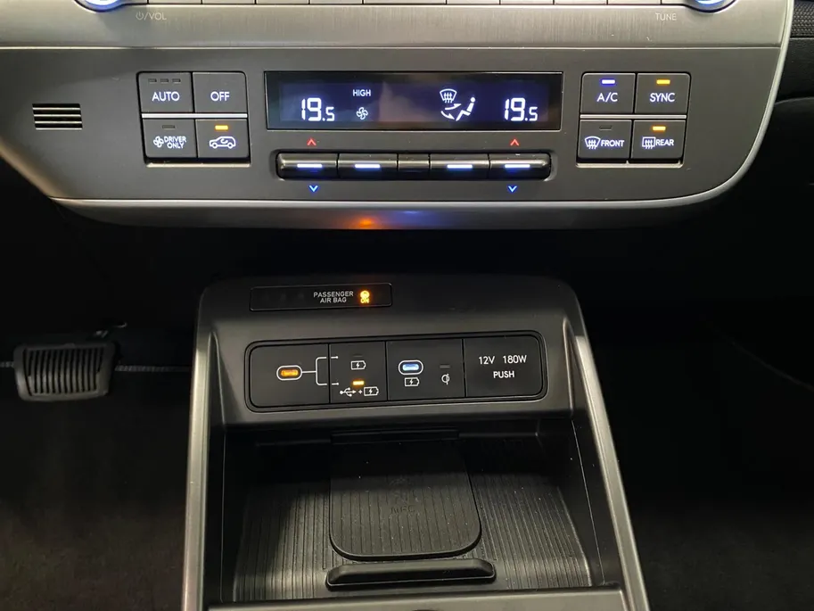 Hyundai Kona 1.6 HYBRID | PREMIUM | LEDER | NL-AUTO |