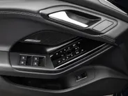 Audi A6 e-tron S edition 83 kWh 286pk · SOH 99,5% · Panoramadak · Luchtvering · Camera · SONOS Sound · Head-Up Display · Elek. Achterklep · Stoelverwarming · Garantie t/m 06-10-2030 of 100.000km