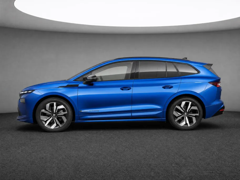 Škoda Enyaq iV 60 Sportline | Advanced | Trekhaak | Panoramadak | Winterpakket | DEMO deal