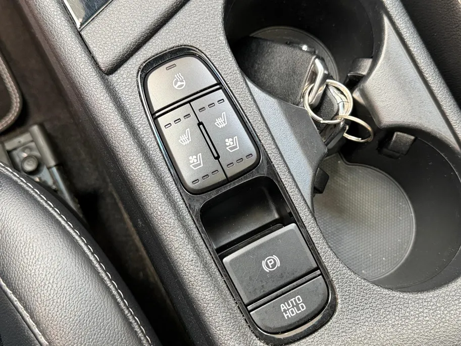 Kia Niro 1.6 GDi PHEV ExecutiveLine PLUG-IN ! | TREKHAAK | LEDEREN BEKLEDING | STOEL & STUURVERWARMING | MEEST LUXE UITVOERING!