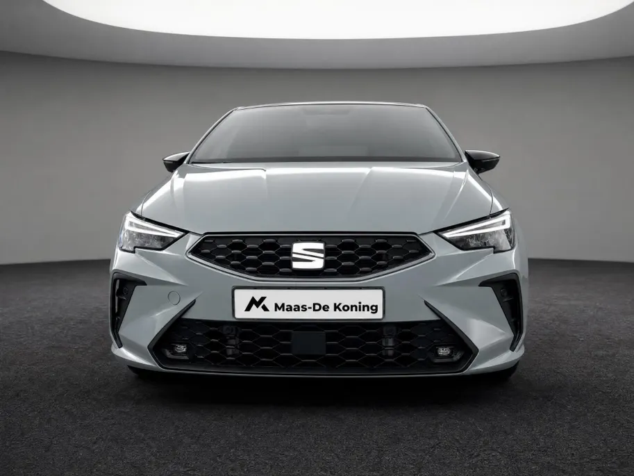 SEAT Ibiza FR Business Connect 1.0 TSI 85kW / 115pk Hatchback | Panorama dak | 18'' inch Velgen | Seat Audio
