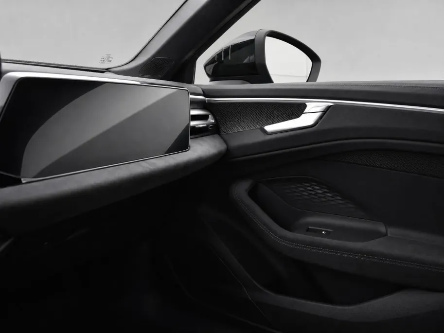 Audi A6 Limousine 2.0 e-hybrid quattro S Edition 299 PK Audi Sport 21'' · Tech Plus pakket · Akoestische glas · Lichtpakket Pro