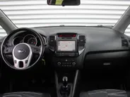 Kia Venga 1.4 CVVT First Edition | 16' LM | Trekhaak | Navi | Airco | Cruise | Camera | PDC | All seasons |