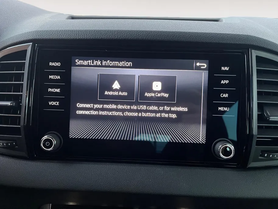 Škoda Karoq 1.5 TSI ACT DSG7-autom. Business Edition | Automaat | Apple Carplay/Android Auto | Parkeersensoren V+A | Climate Control | Cruise Control | DAB | Stuurbediening