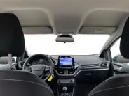 Ford Fiesta 1.0 EcoBoost Hybrid Titanium |Winterpack| Cruise control adaptief| Achteruitrijcamera| 12 maanden Bovag garantie|