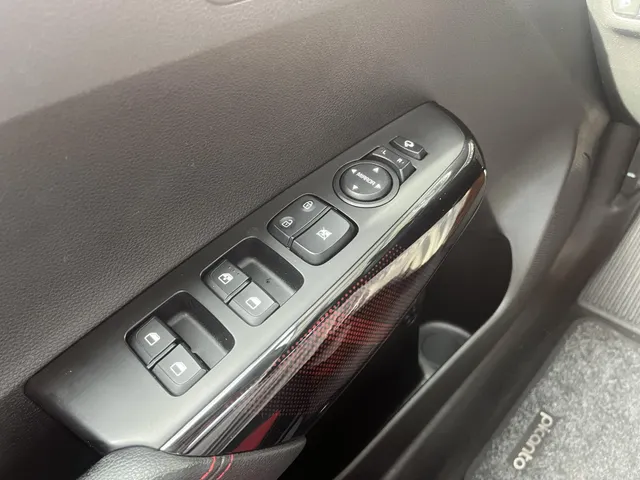 Kia Picanto 1.0 DPi Gt PlusLine 5p Meest Luxe uitvoering| Lederen bekleding| Alle accessoires| Rijklaar| Apple Carplay/Android Auto