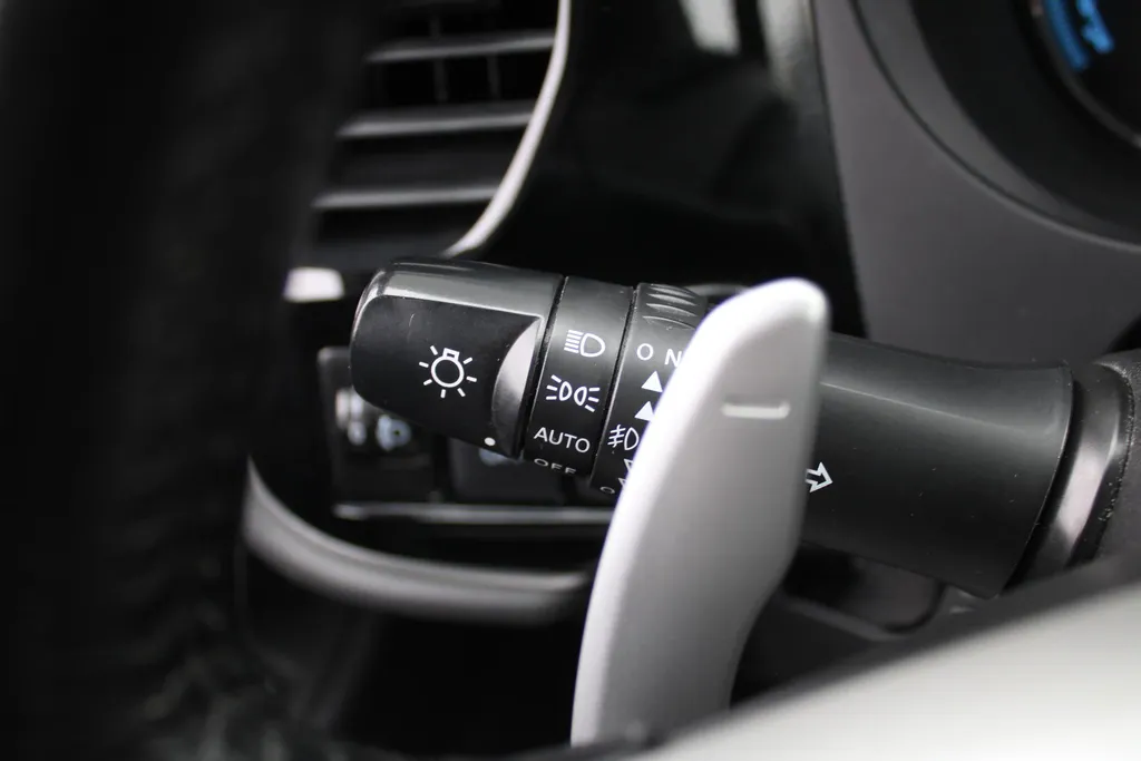 Mitsubishi Outlander 2.0 PHEV Business Edition X-Line | Navi | Clima | Camera | Trekhaak | Keyless | 18' LM |