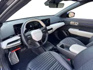 Kia EV4 Hatchback GT-Line Business Edition 81.4 kWh | Direct beschikbaar | Stoel-Stuur verwarming | Draadloos Apple Carplay - Android Auto | GT-Line Exterieur en Interieur Details | Kia Leiderdorp 071 760 06 00