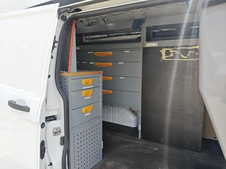 Ford Transit Custom 300 2.0 TDCI L1H2 Trend | Dubbele zijschuifdeuren | Imperiaal | ladderhulp | Omvormer | Comfort laadschot | kasteninrichting