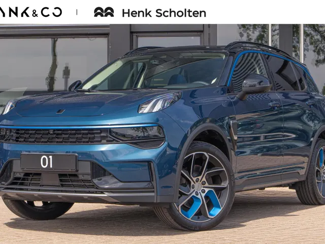 Lynk & Co 01