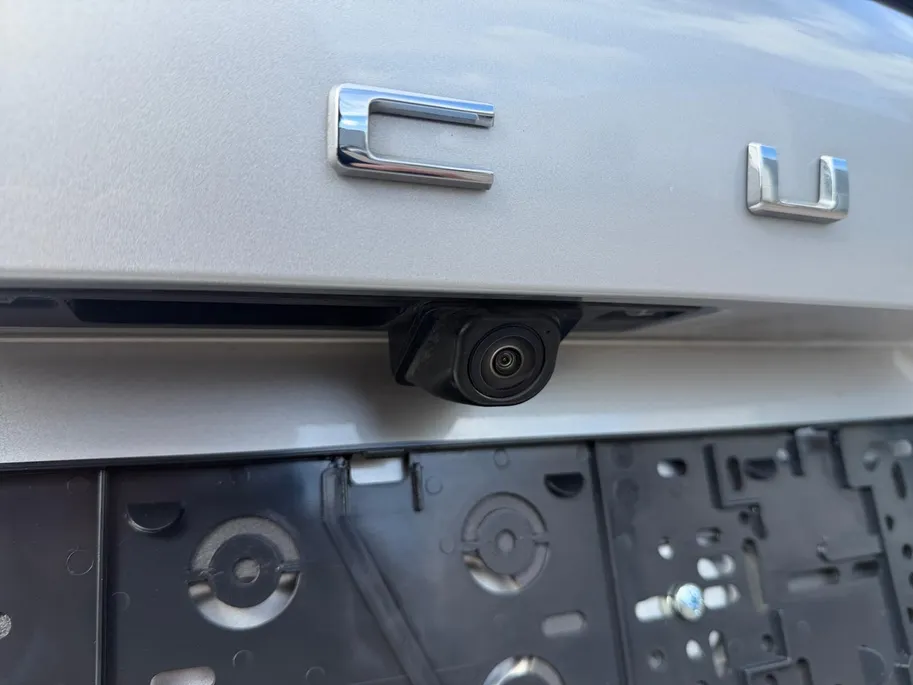 Ford Focus Wagon 1.0 EcoBoost Hybrid ST Line X | Automaat | Pano dak | BLIS | Adapt. Cruise control | Winter pack | Draadloos opladen mobiel | Parkeersensoren voor en achter | Achteruitrijcamera | B&O audio | Bovag garantie |