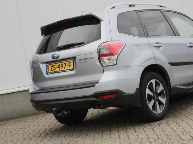 Subaru Forester 2.0 Premium | Navi | Cruise | Leder | Trekhaak