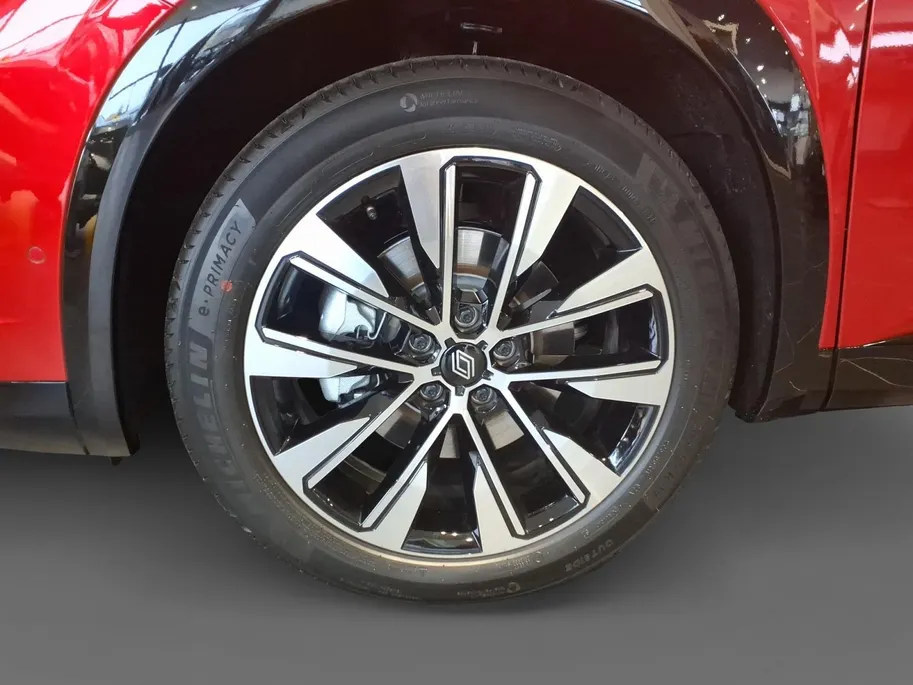 Renault Austral 1.2 E-Tech full hybrid 200 techno | Direct Leverbaar | €3500,- korting| Gratis 5 jaar garantie tot 100.000km | LMV | Blind Spot Warning | Elektrisch verwarmbare voorruit, voorstoelen & stuurwiel | Elektrisch bedienbare achterklep | op = op